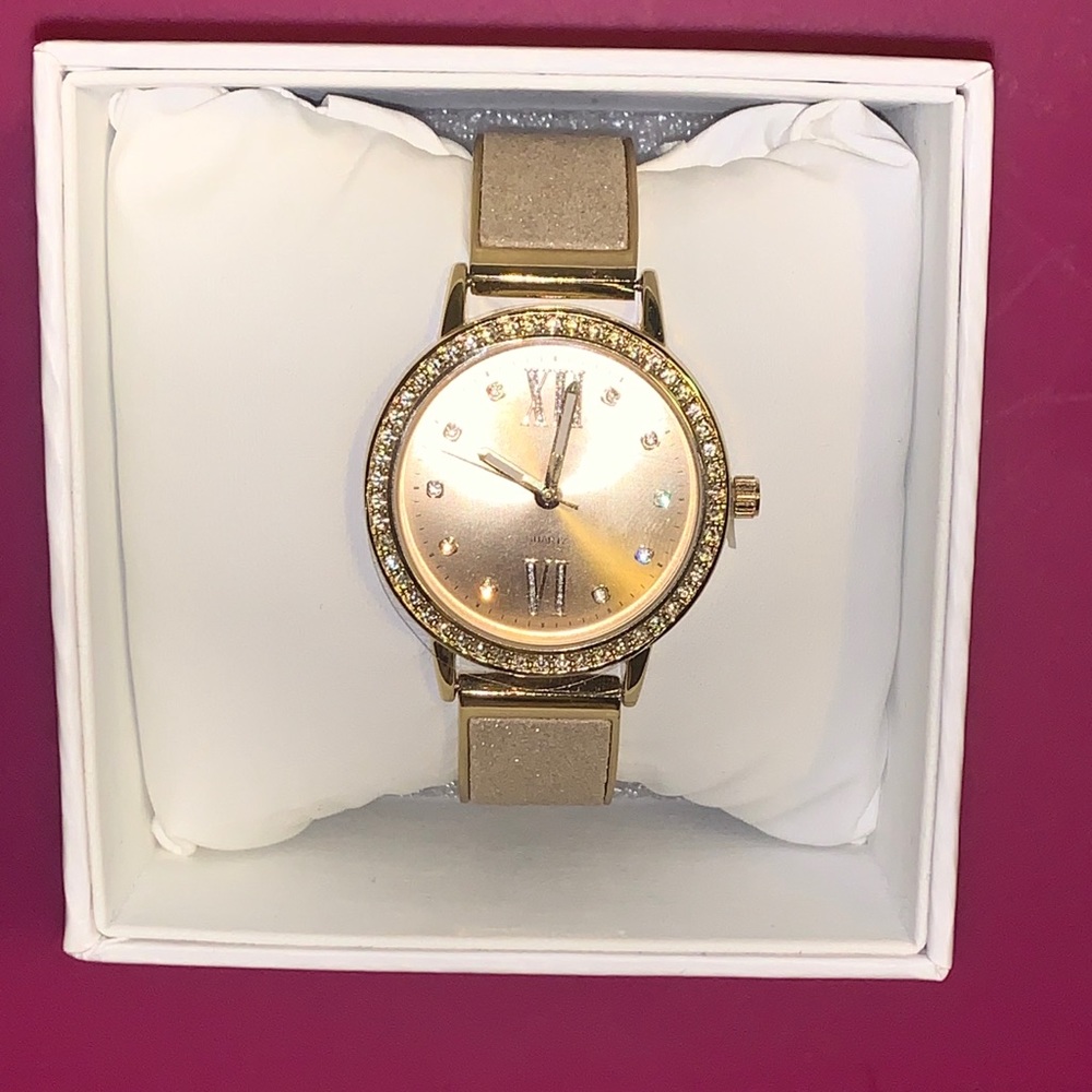 Gold bling diamond watch